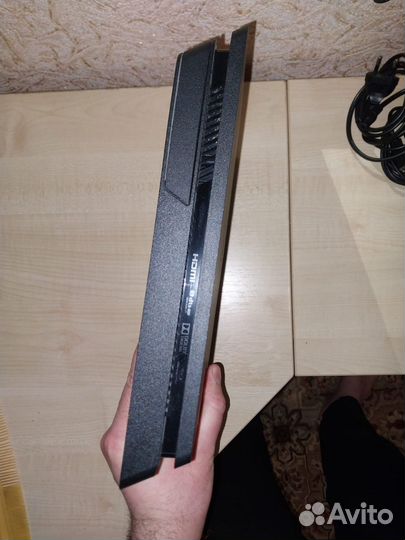 Sony playstation 4 slim 1tb 2 геймпада