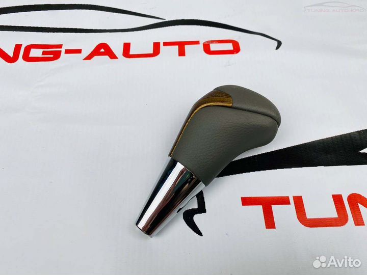 Ручка АКПП Toyota Land Cruiser 200 стиль 16г Q9904