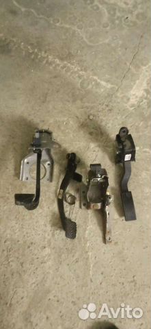 Педали на Хендэ Солярис 2010-2017