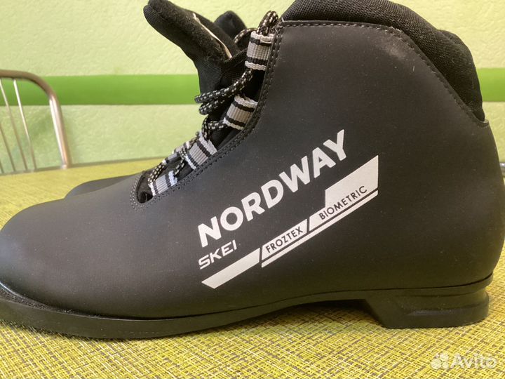 Лыжные ботинки,Nordway skei,42 размер