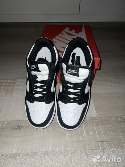 Nike Dunk Black White