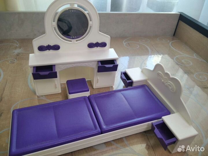 Мебель для детского кукольного домика