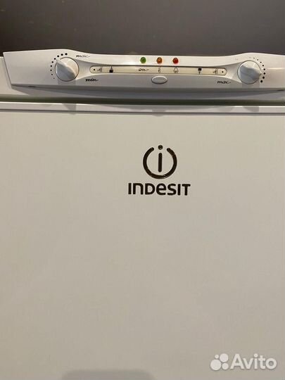 Холодильник Indesit Холодильник бу C236G