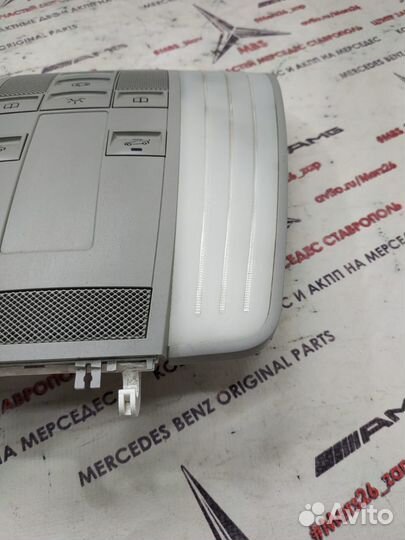Плафон w212 Mercedes передний