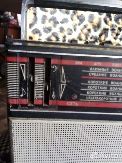 Радиоприёмник VEF 214, радиоприемник кварц СССР
