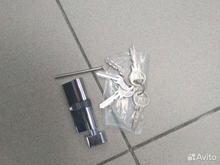 Цилиндровый механизм fuaro 100ZM