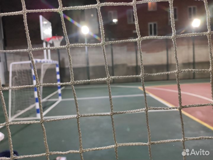 Сетка заградительная для спортплощадки