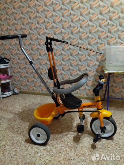 Детский прогулочный велосипед