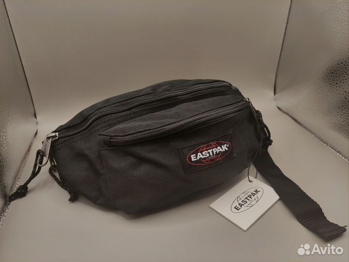 Сумка Eastpak Doggy Bag черная новая