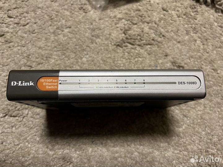 Коммутатор D-Link DES-1008D