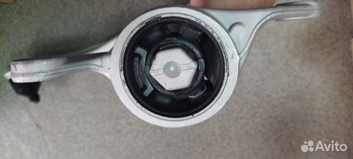 Рычаг передний правый Honda Civic 5D с 06-11 г. в