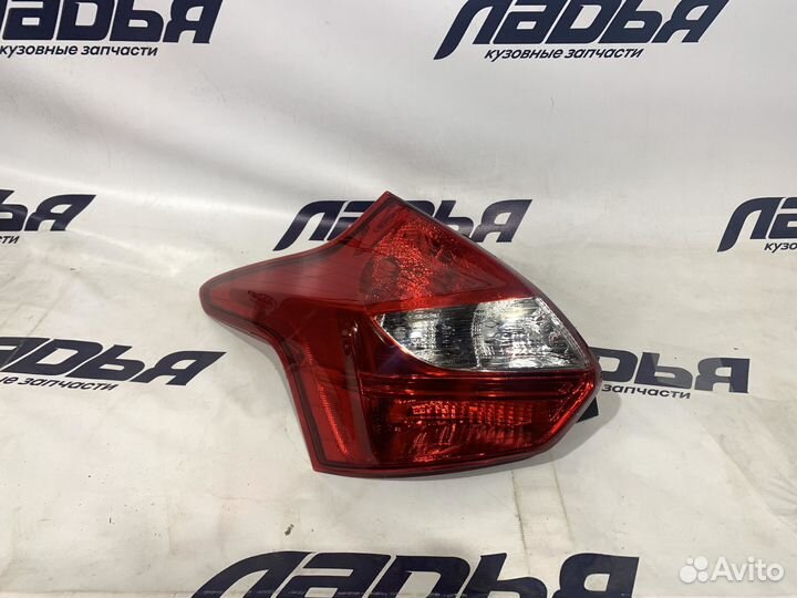 Фонарь Ford Focus 3 (11-15) хэтчбек левый