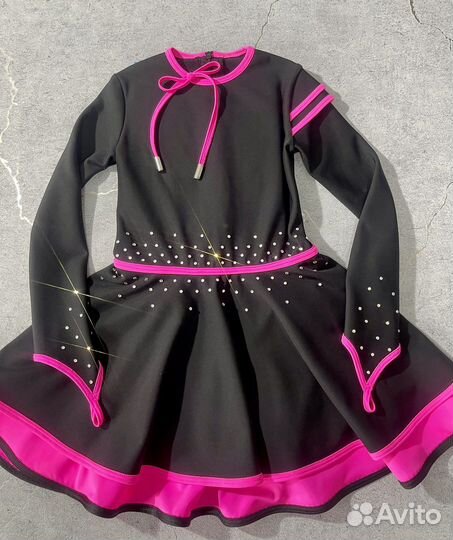 Костюм для фигурного катания