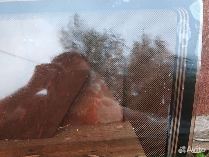 Стекла передние 2109