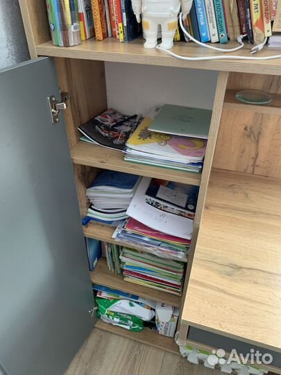 Письменный стол