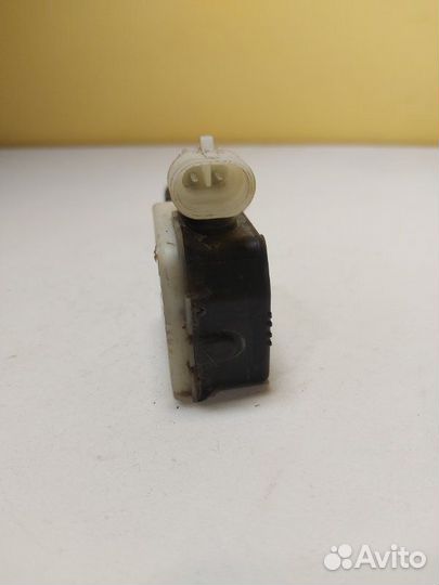 Активатор лючка бензобака Chevrolet Cruze F16D3