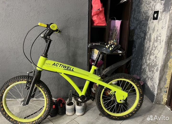 Велосипед 4-7 лет плюс самокат
