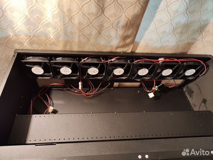 Компьютерный корпус Майнинг Ферма на 15 видео карт