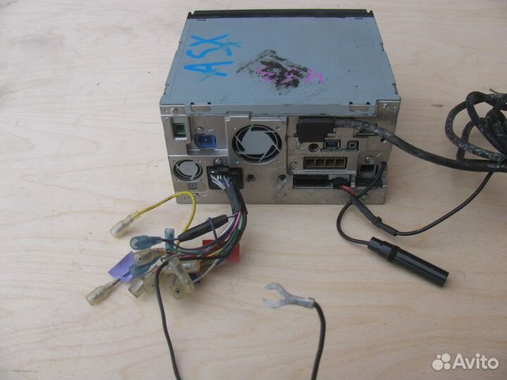 Процессорная магнитола Carrozeria Avic HRZ099 2din