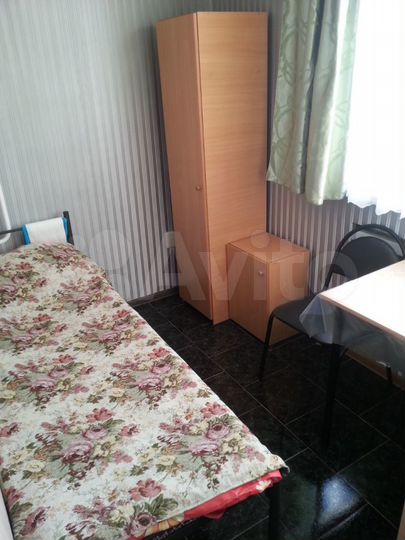 Комната 12 м² в 5-к., 2/2 эт.