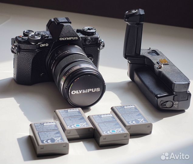 Olympus OMD EM-5 Mark II