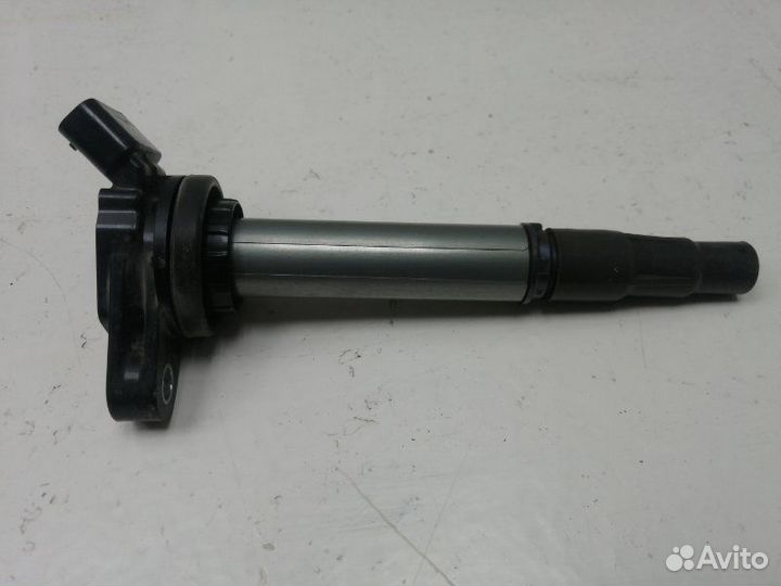 Катушка зажигания Toyota Corolla ZRE210 1ZR 2020