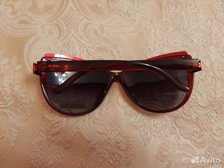 Солнцезащитные очки женские новые