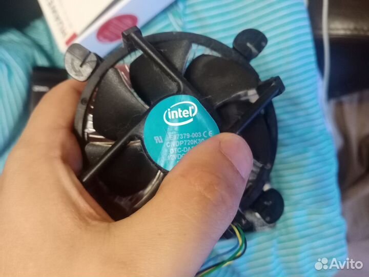 Процессор Intel Celeron G3900 BOX