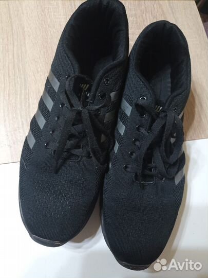 Кроссовки мужские 46