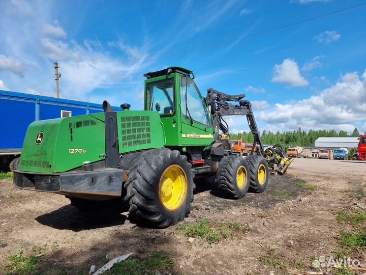 Харвестер John Deere 1270D