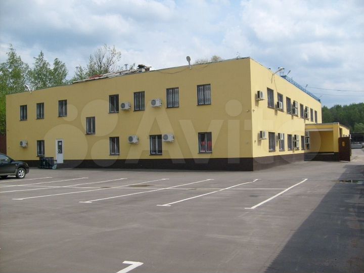 Здание, 1392.9 м²