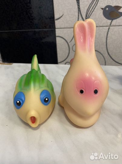 Резиновая игрушка СССР заяц рыба дед пингвин кошка