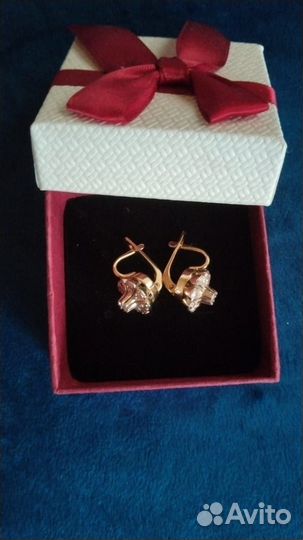 Золотой бриллиантовый серьги