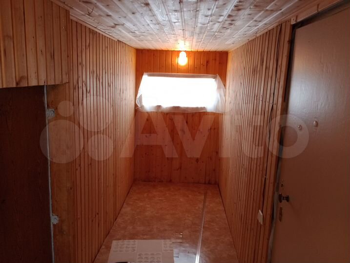 Дом 63,9 м² на участке 5,68 га