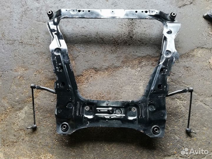 Подрамник двигателя ниссан х-трейл т 31 MR20
