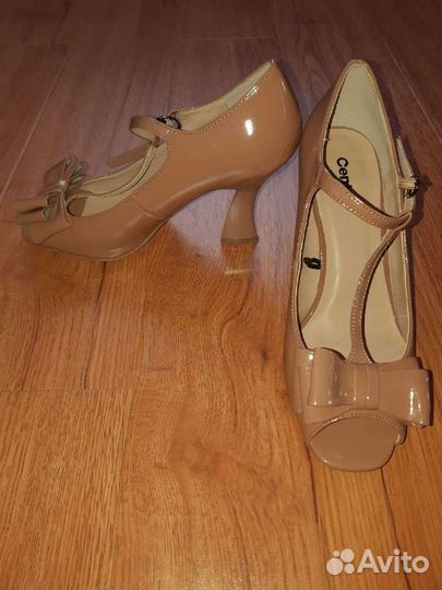 Лакированные туфли