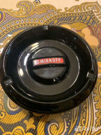 Пепельница Smirnoff