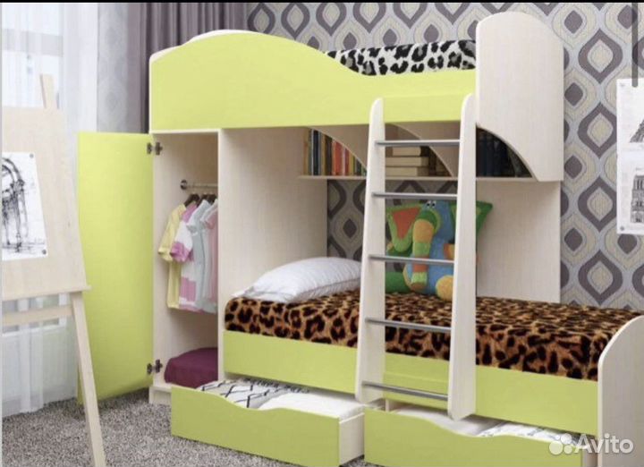 Двухъярусная кровать