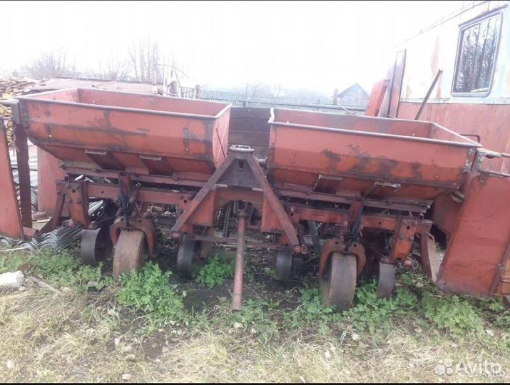 Картофелесажалка Белинсксельмаш СН-4Б, 1978