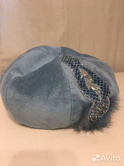 Берет женский