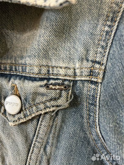 Джинсовая куртка