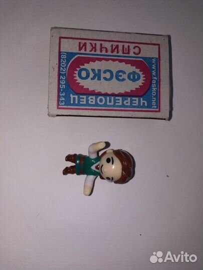 Игрушки из киндера