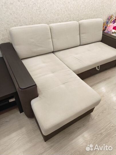 Диван угловой