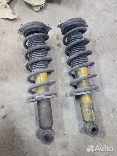 Subaru стойки bilstein