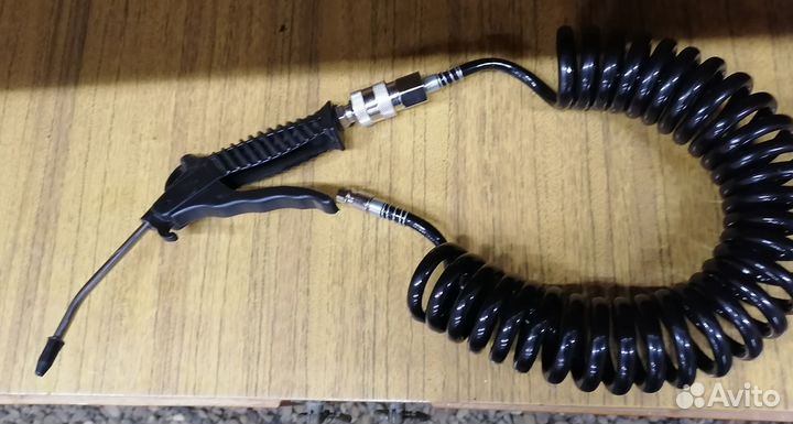 Задний амортизатор