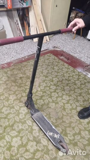 Трюковой самокат