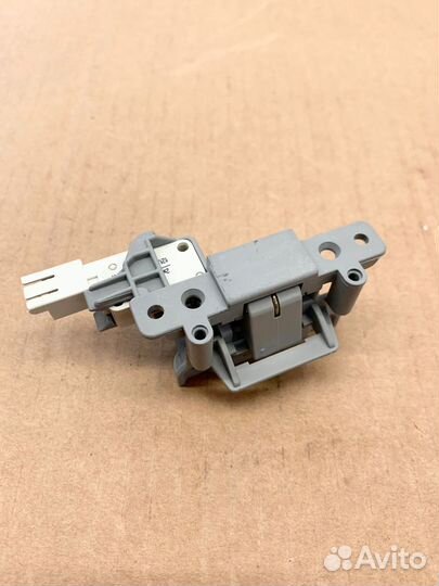 Замок посудомоечной машины Indesit, Ariston