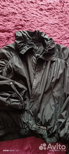 Ветровка женская