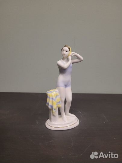 Статуэтка Пловчиха лфз