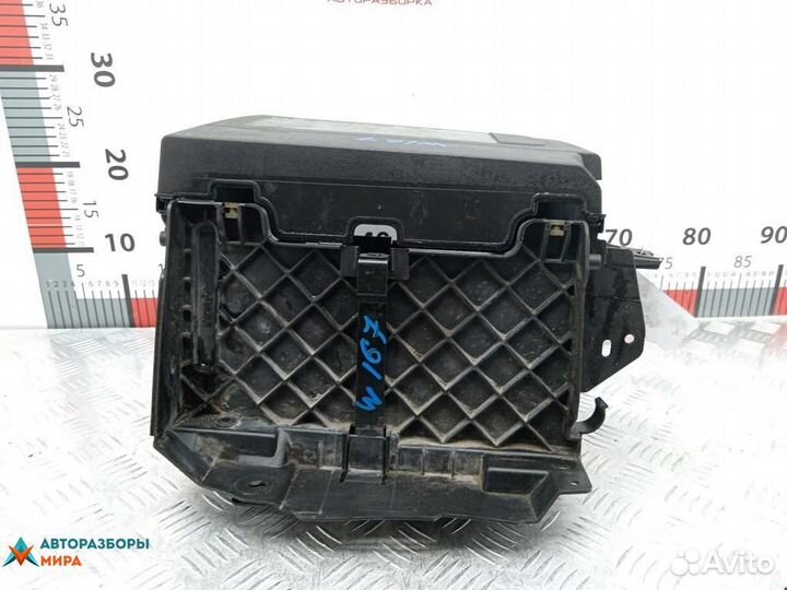 Полка аккумулятора Renault Scenic 3 2-й рест